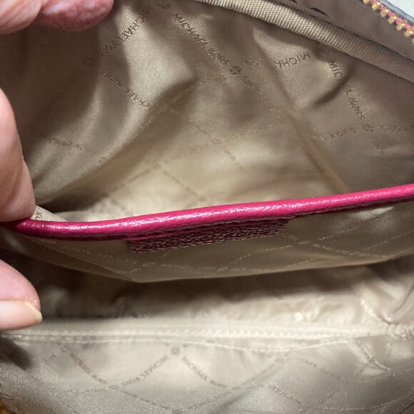 NWT Michael Kors Large Leather Crossbody in Berry color - Picture 11 of 11